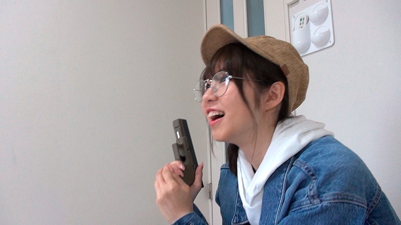 趣味サバゲの男前女子 責め好きなのに寸止めされまくって限界チ●ポ乞い…巨根にドハマりしトロトロ汗だくアクメ！ 1